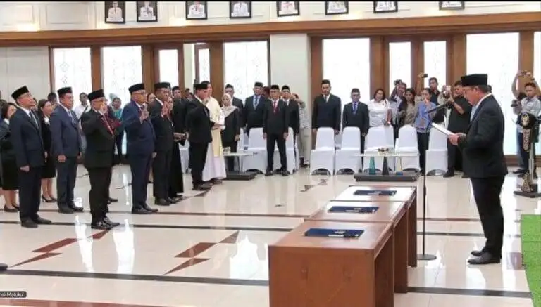22 Wajah Baru yang Dilantik Gubernur Maluku 3 Wajah lama Tetap Di Posisi Semula