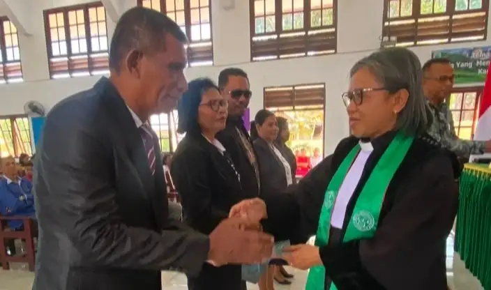 Pelantikan & Sertijab Kepala Sekolah SMA Kristen Tual