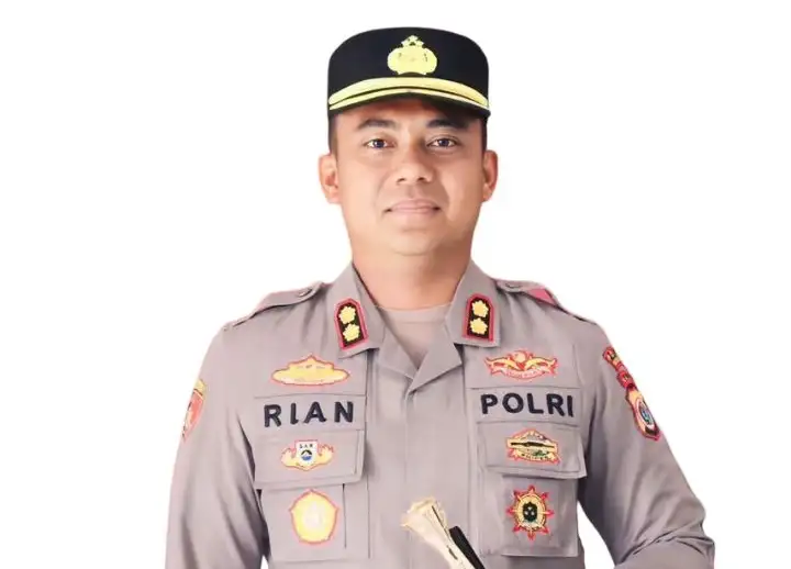 Berkas Dinyatakan Lengkap Polres Maluku Tenggara Serahkan Tersangka DF Kepada Kejari Malra 