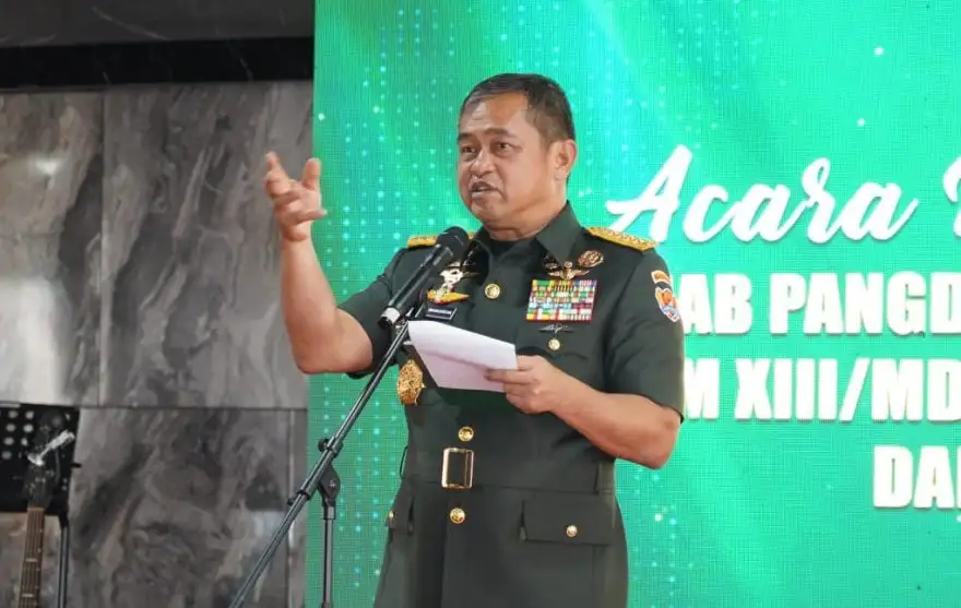 Sertijab Tiga Pangdam Serta Beberapa Jabatan Strategis Dilingkup TNI-AD Oleh KASAD Maruli Simanjuntak